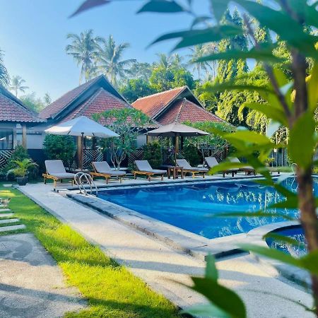 Hotel Mutiara Bali Candidasa Exterior foto