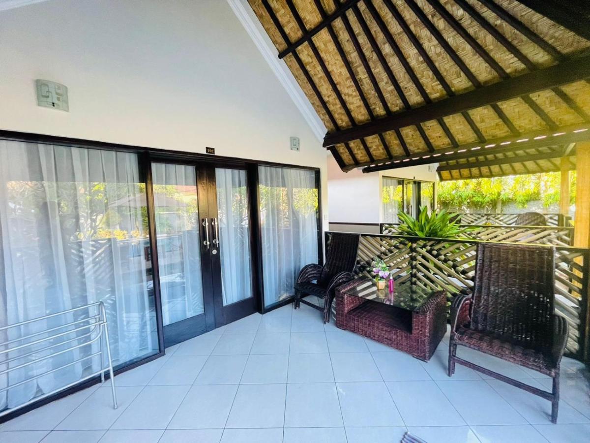 Hotel Mutiara Bali Candidasa Exterior foto