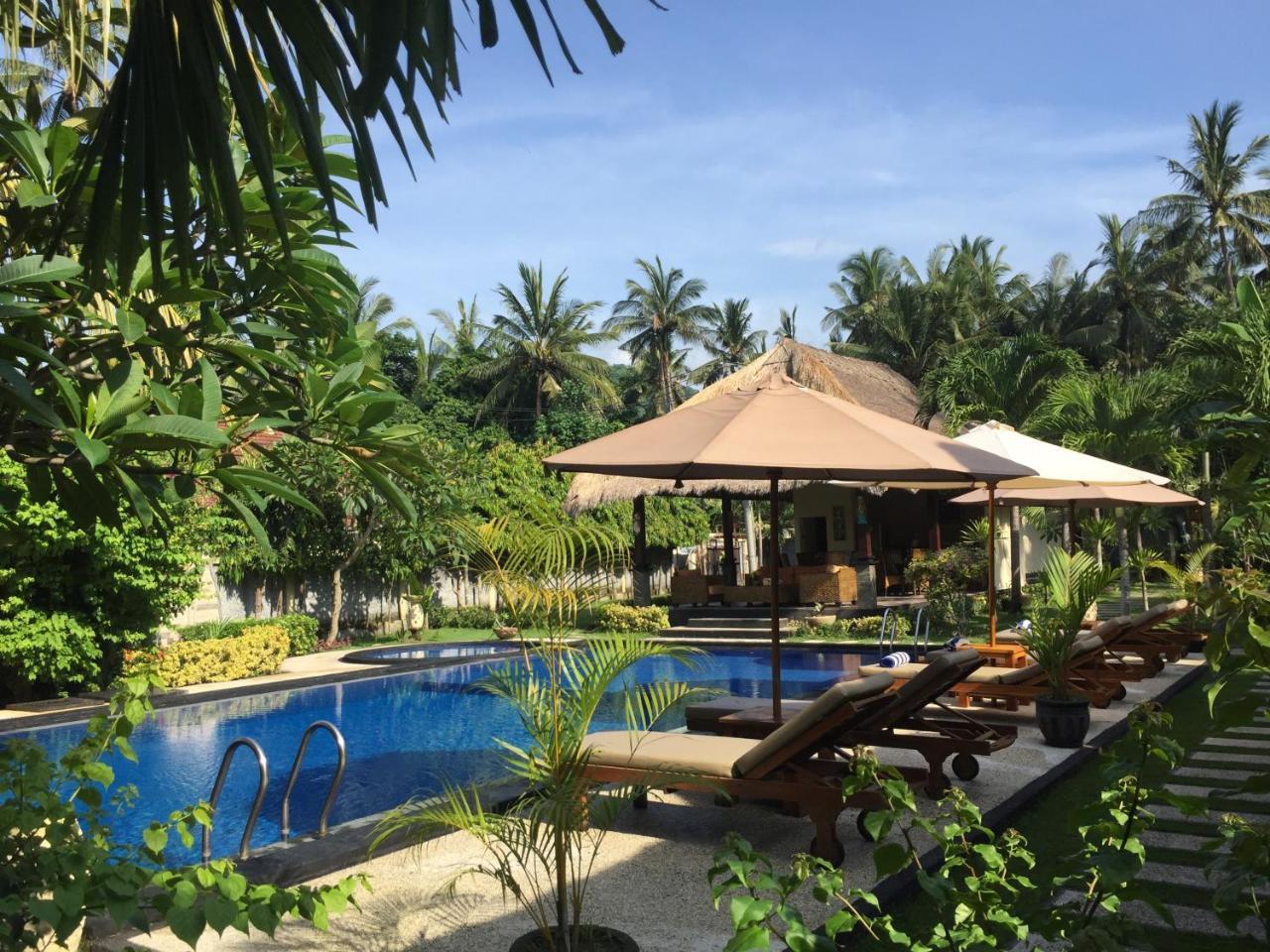 Hotel Mutiara Bali Candidasa Exterior foto
