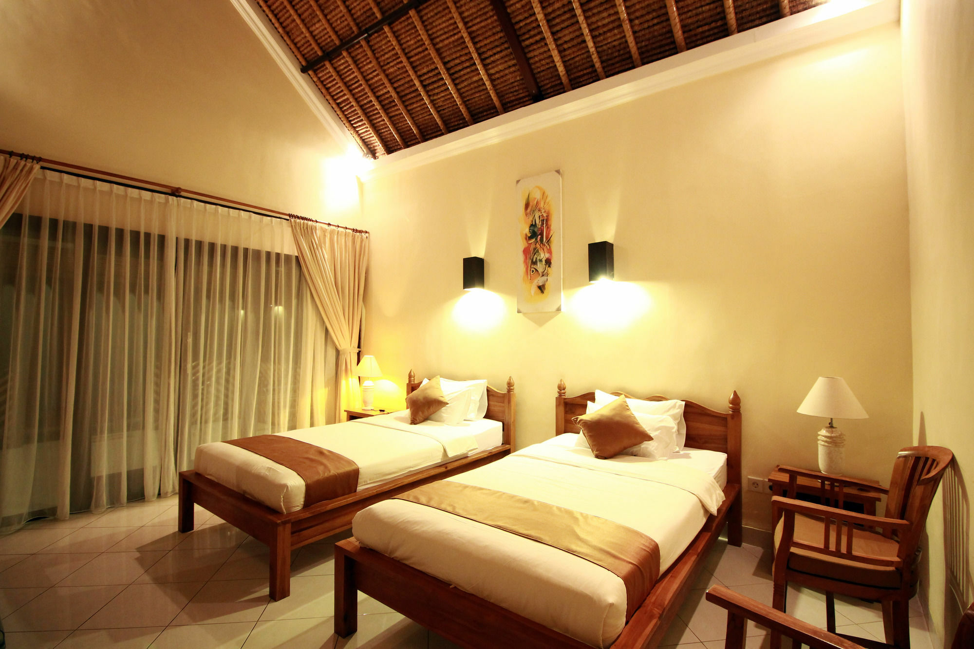Hotel Mutiara Bali Candidasa Exterior foto